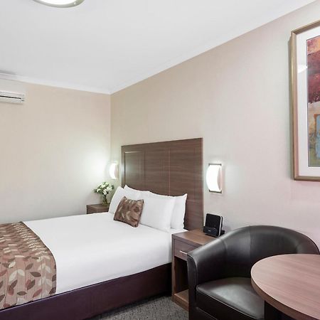 Garden City Hotel, Best Western Signature Collection Canberra Bagian luar foto