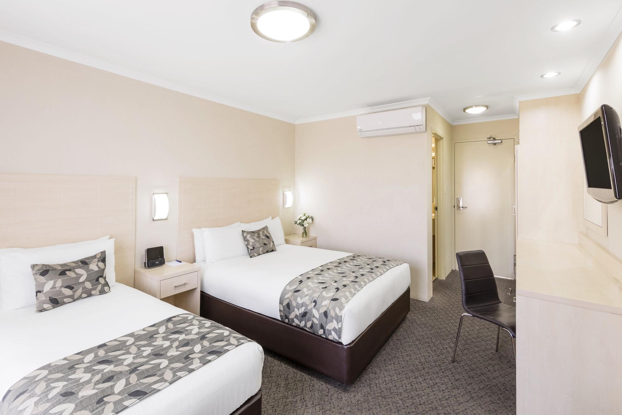 Garden City Hotel, Best Western Signature Collection Canberra Bagian luar foto