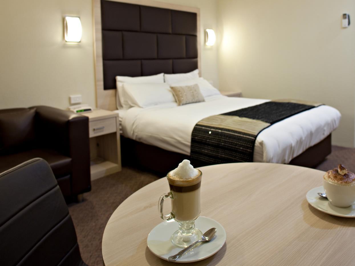 Garden City Hotel, Best Western Signature Collection Canberra Bagian luar foto