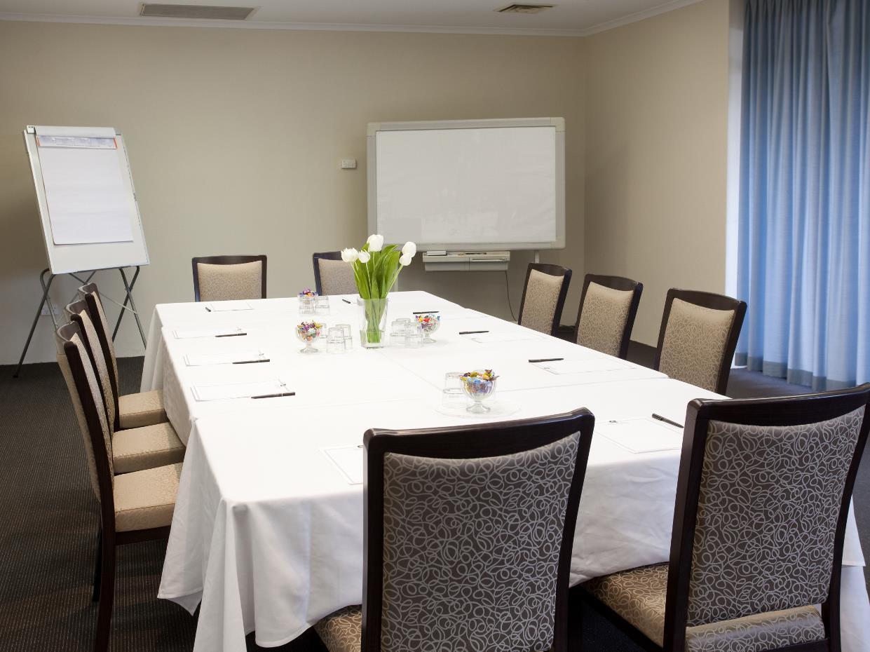 Garden City Hotel, Best Western Signature Collection Canberra Bagian luar foto